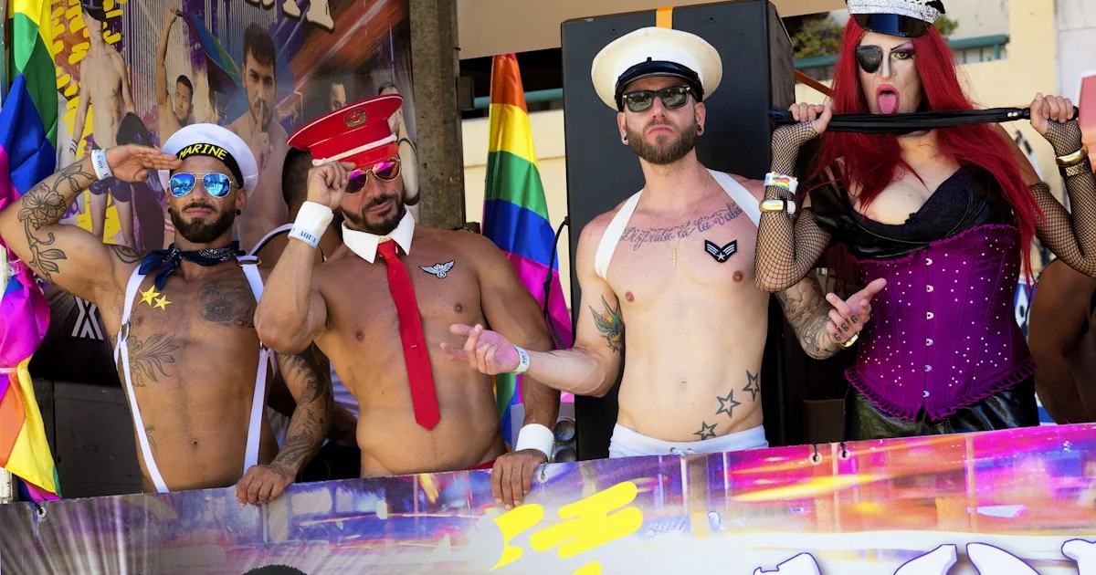 CAM4's Gay Section — Background and What to Expect